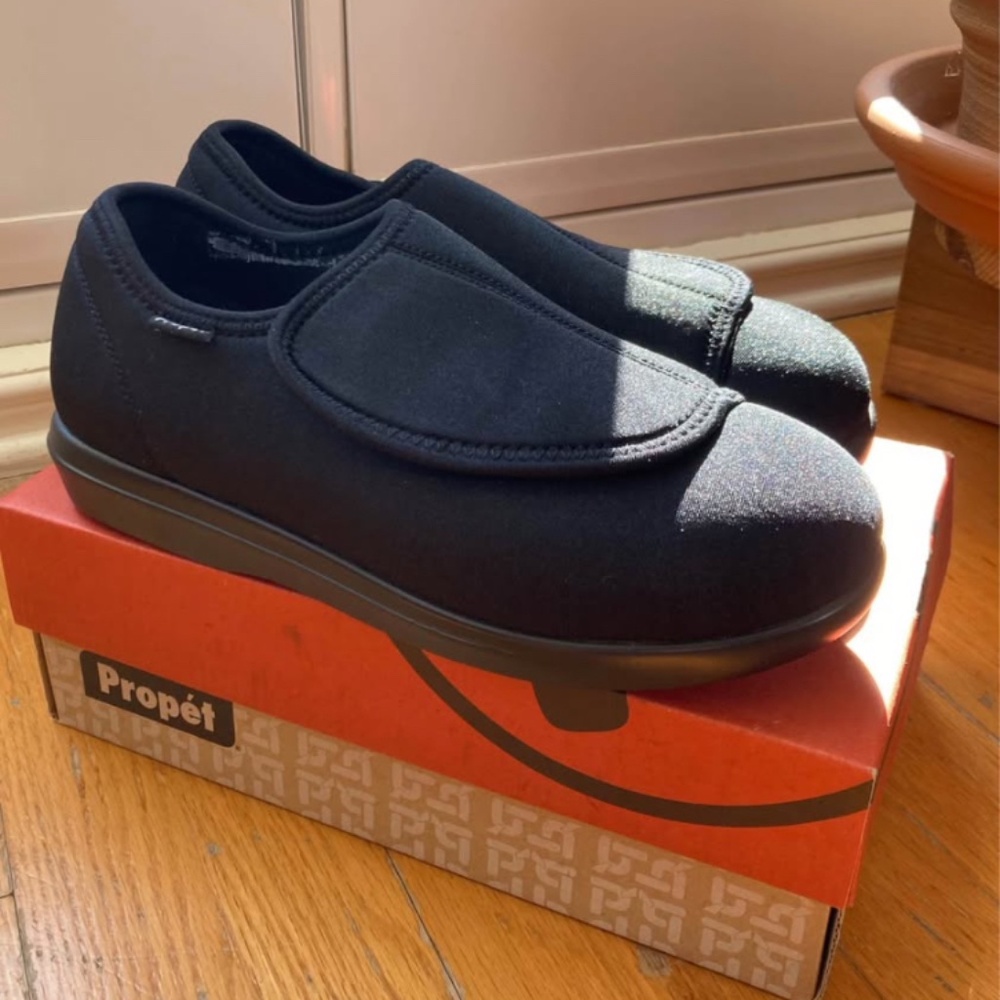Propet Cush N Foot 3E Black Slippers
